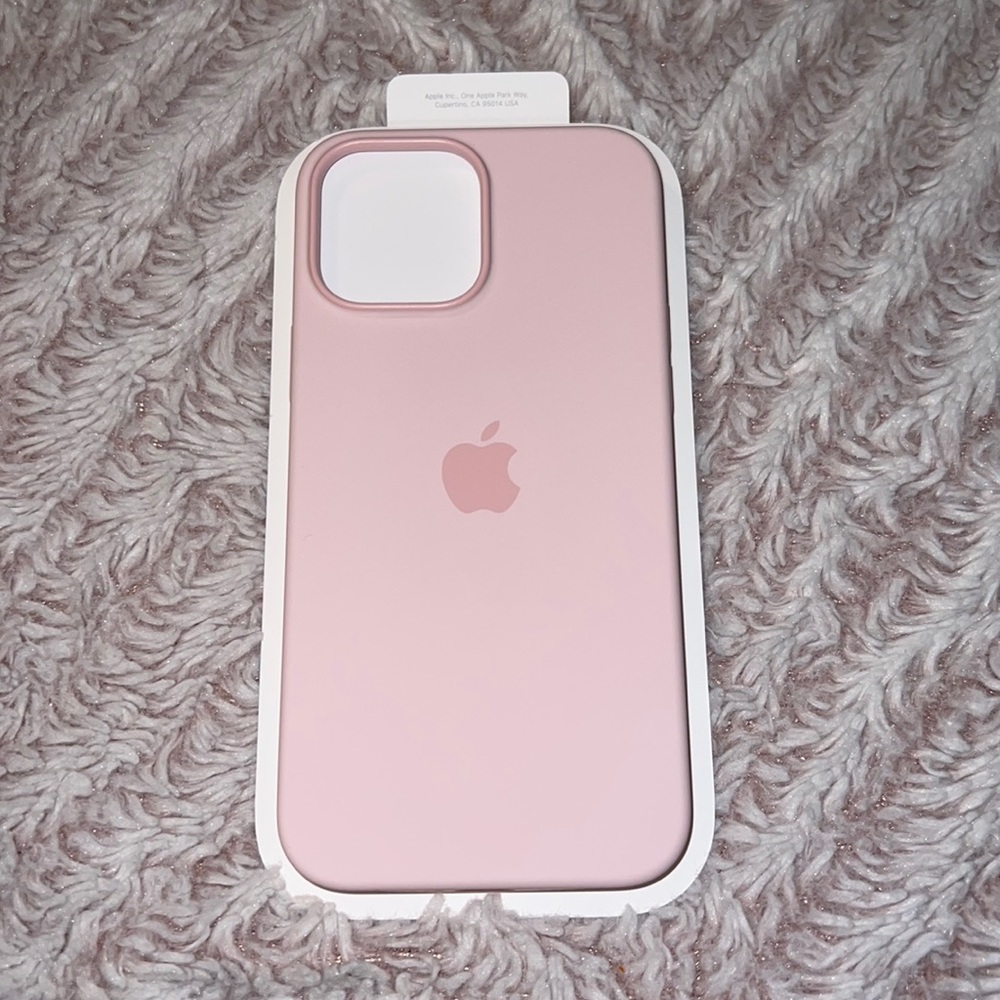 iPhone 13 Pro Max Silicone Case